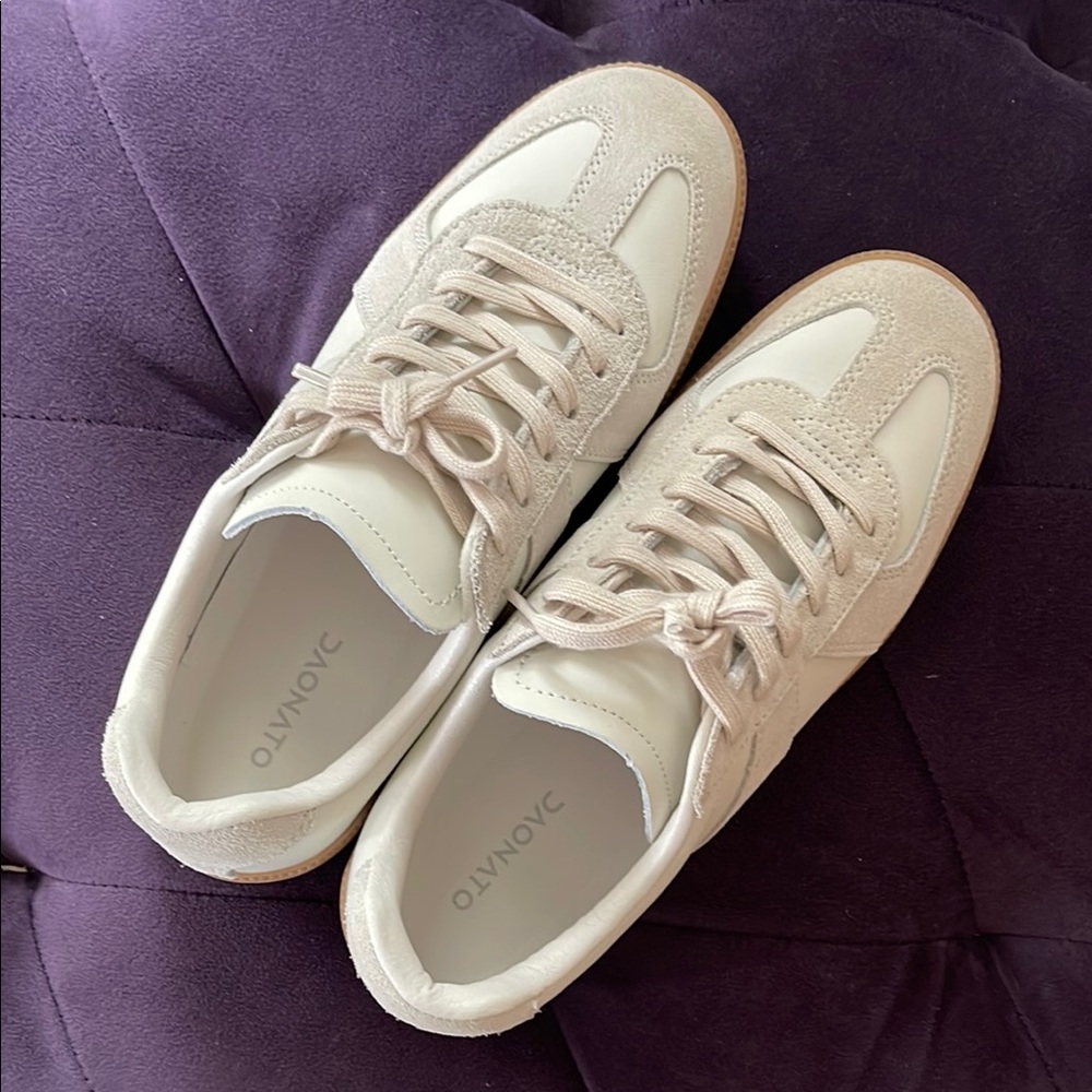 Cream Sneakers with Suede Accents